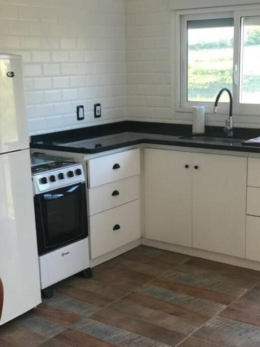 Comoda Casa Con Jardin En Κολονία ντε Σακραμεντο Εξωτερικό φωτογραφία