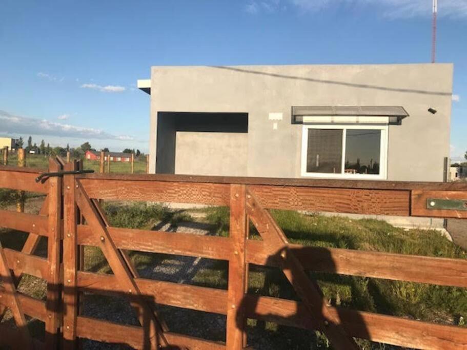Comoda Casa Con Jardin En Κολονία ντε Σακραμεντο Εξωτερικό φωτογραφία