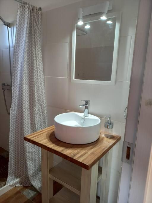 Comoda Casa Con Jardin En Κολονία ντε Σακραμεντο Εξωτερικό φωτογραφία
